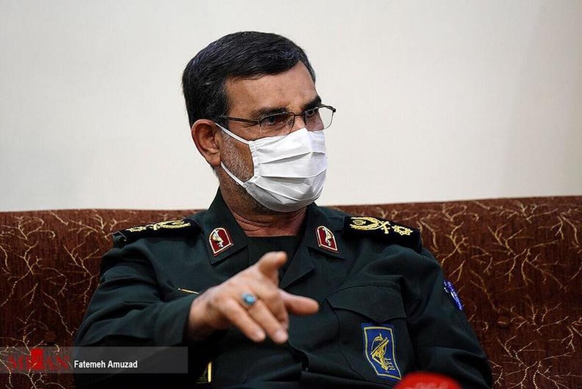 فرمانده نیروی دریایی سپاه: شهدا روشنی بخش مسیر حرکت ما هستند