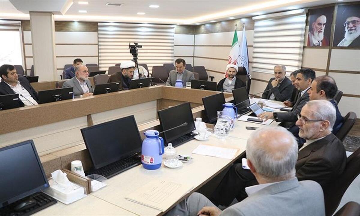 نشست رئیس کل دادگستری گیلان با مجمع نمایندگان استان برگزار شد