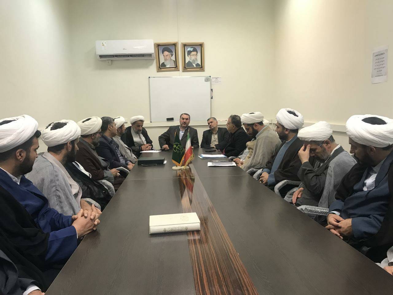 افتتاح شعبه ویژه زندان شورای حل اختلاف تهران مستقر در موسسه خیریه طلوع بی نام و نشانها/ رئیس توسعه حل اختلاف استان تهران به درخواستهای محکومان مالی ندامتگاه تهران بزرگ رسیدگی کرد افتتاح شعبه ویژه زندان شورای حل اختلاف تهران مستقر در موسسه خیریه طلوع بی نام و نشانها/ رئیس توسعه حل اختلاف استان تهران به درخواستهای محکومان مالی ندامتگاه تهران بزرگ رسیدگی کرد