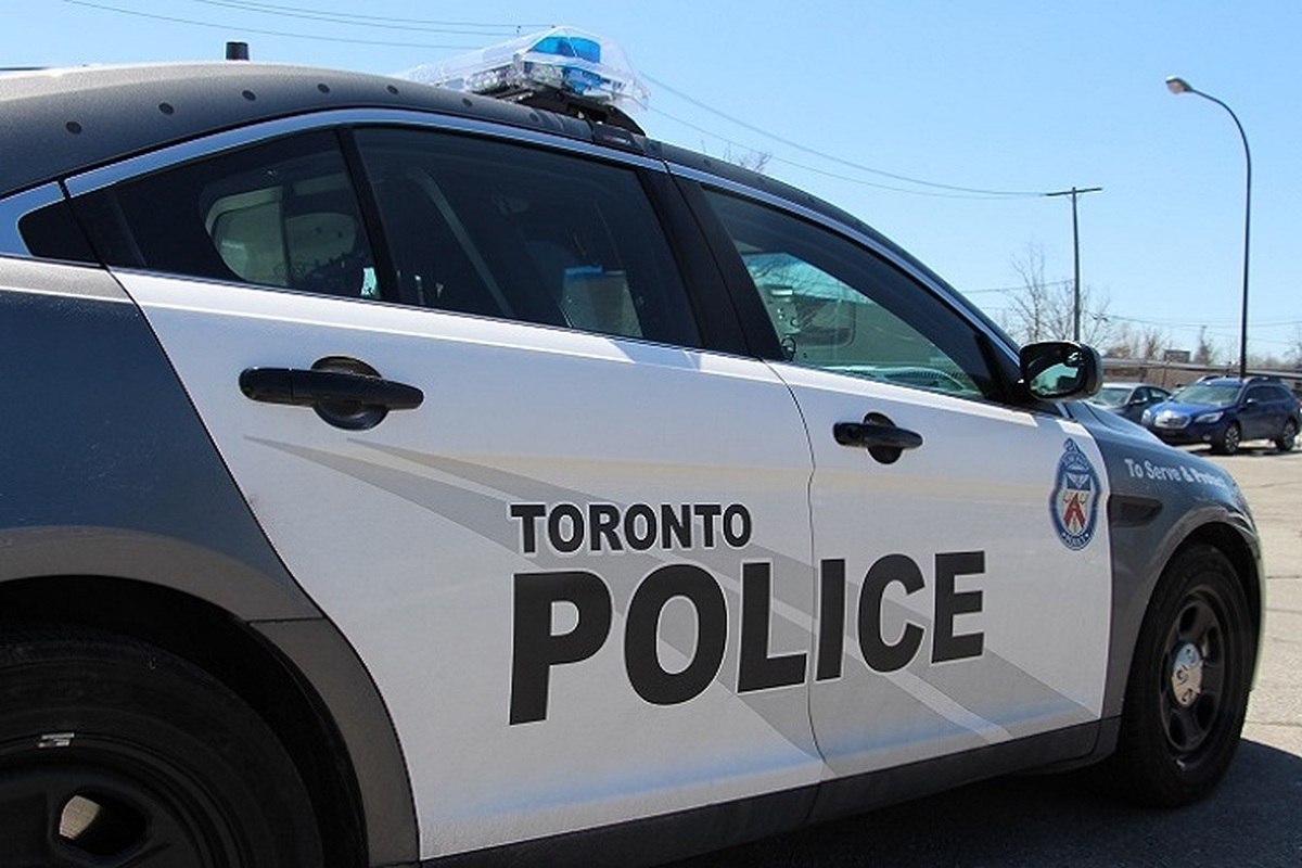 بازداشت مرد کانادایی به اتهام تلاش برای زیر گرفتن نمازگزاران در ۲ مسجد