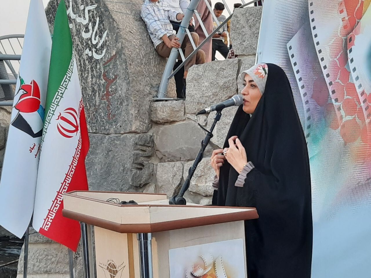 فرهنگ ایثار و شهادت؛ نیروی مجاهدان در مقابله با استکبار جهانی است