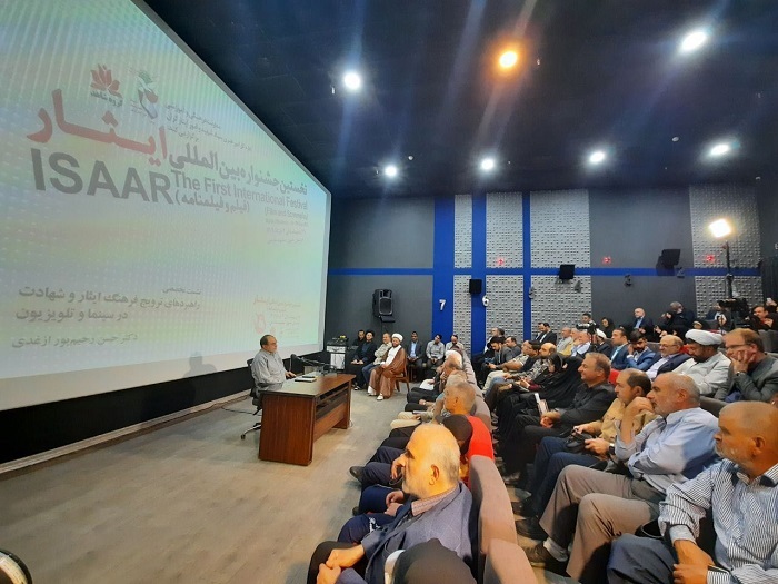 رحیم پور ازغدی: تلاش سینمای غرب جدا سازی هنر از اخلاق و عدالت است