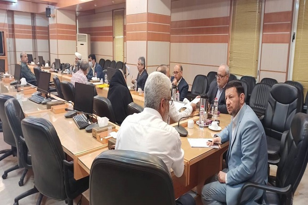 رئیس کل دادگستری بوشهر در جریان ملاقات مردمی با ۶۰ نفر از مراجعان دیدار کرد