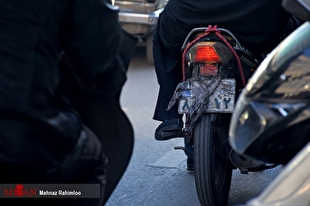اجرای طرح برخورد با موتورسیکلت سواران متخلف دارای پلاک مخدوش توسط پلیس تهران