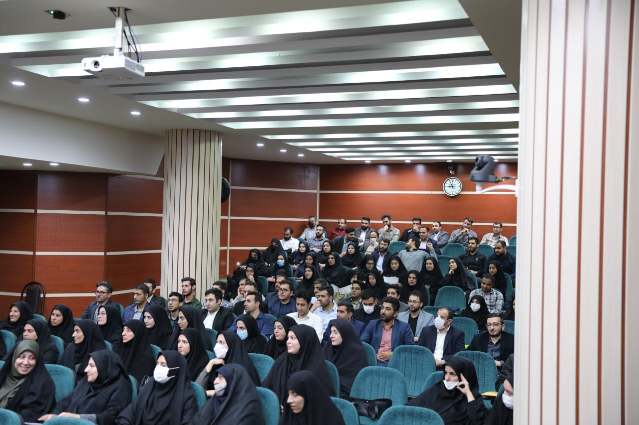 ۱۰۷ کارمند جدید الاستخدام در دادگستری استان البرز آغاز به کار کردند