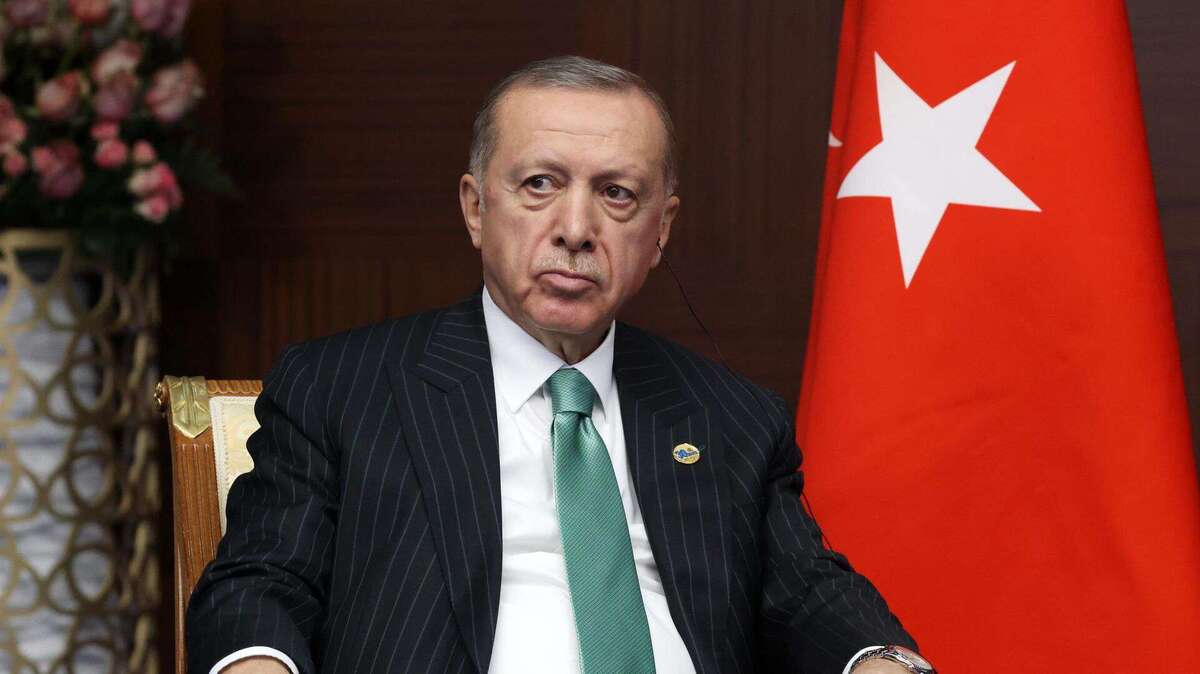 وضعیت اردوغان در آستانه انتخابات ترکیه/بدحالی یا تلاش برای انتخاب مجدد؟