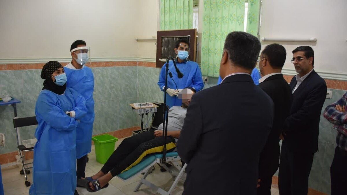 ارائه خدمات درمانی پزشکان جهادی به ۳۱۷ نفر از زندانیان با شروع به اجرای طرح طلیعه سلامت در زندان بندرعباس