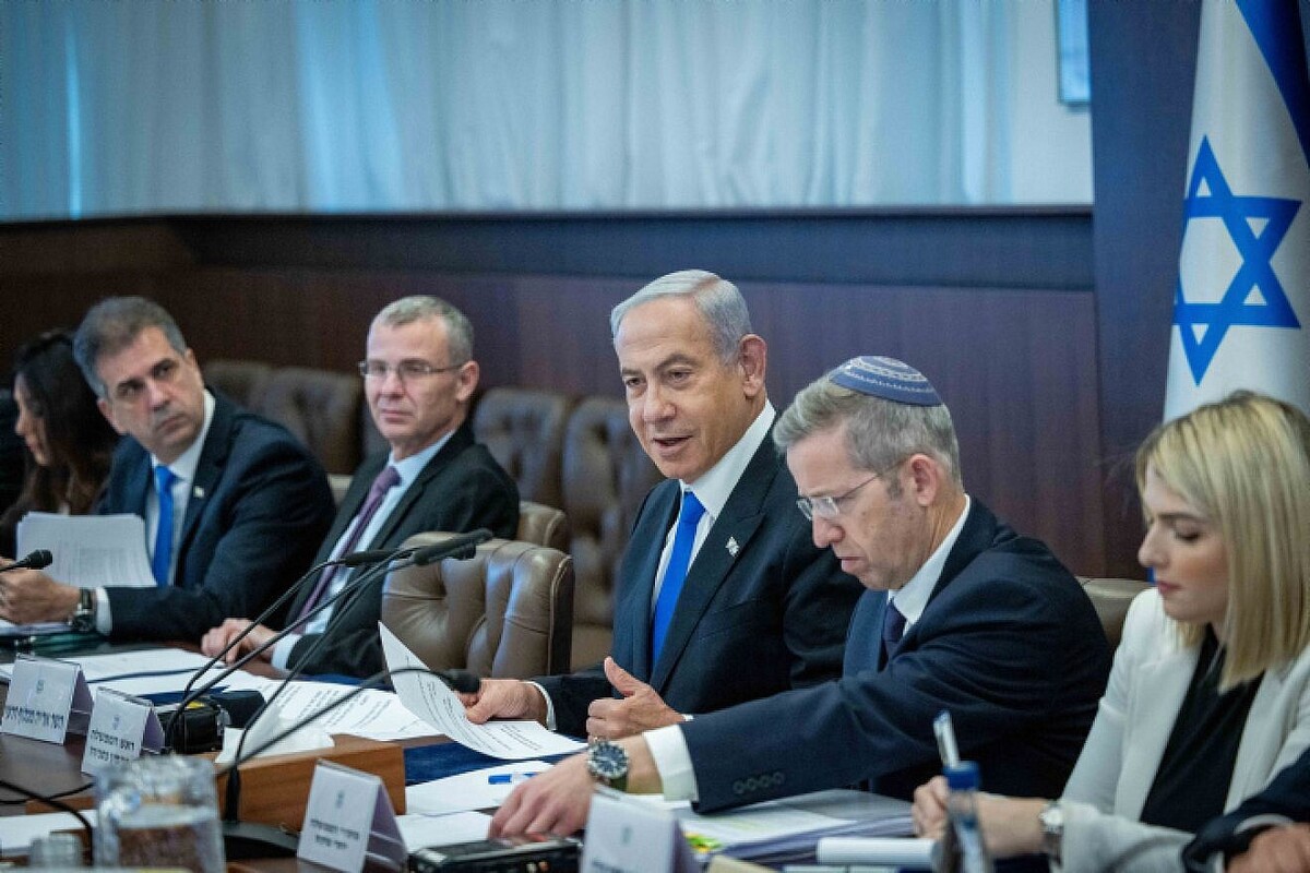 اقدام منفعلانه رژیم صهیونیستی در پی انتشار گزارش آژانس درباره ایران