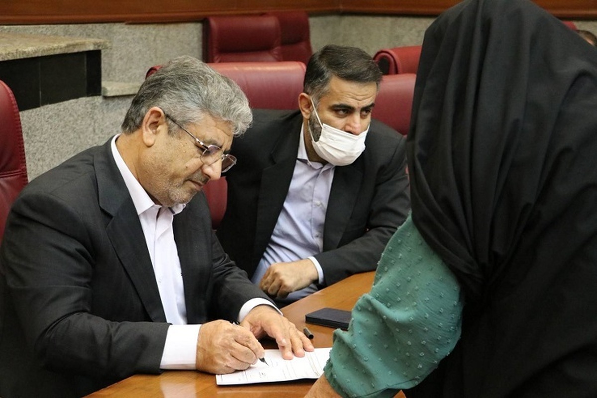ملاقات مردمی معاونان قضایی رئیس کل دادگستری استان تهران با ۷۰ نفر از مراجعان برگزار شد