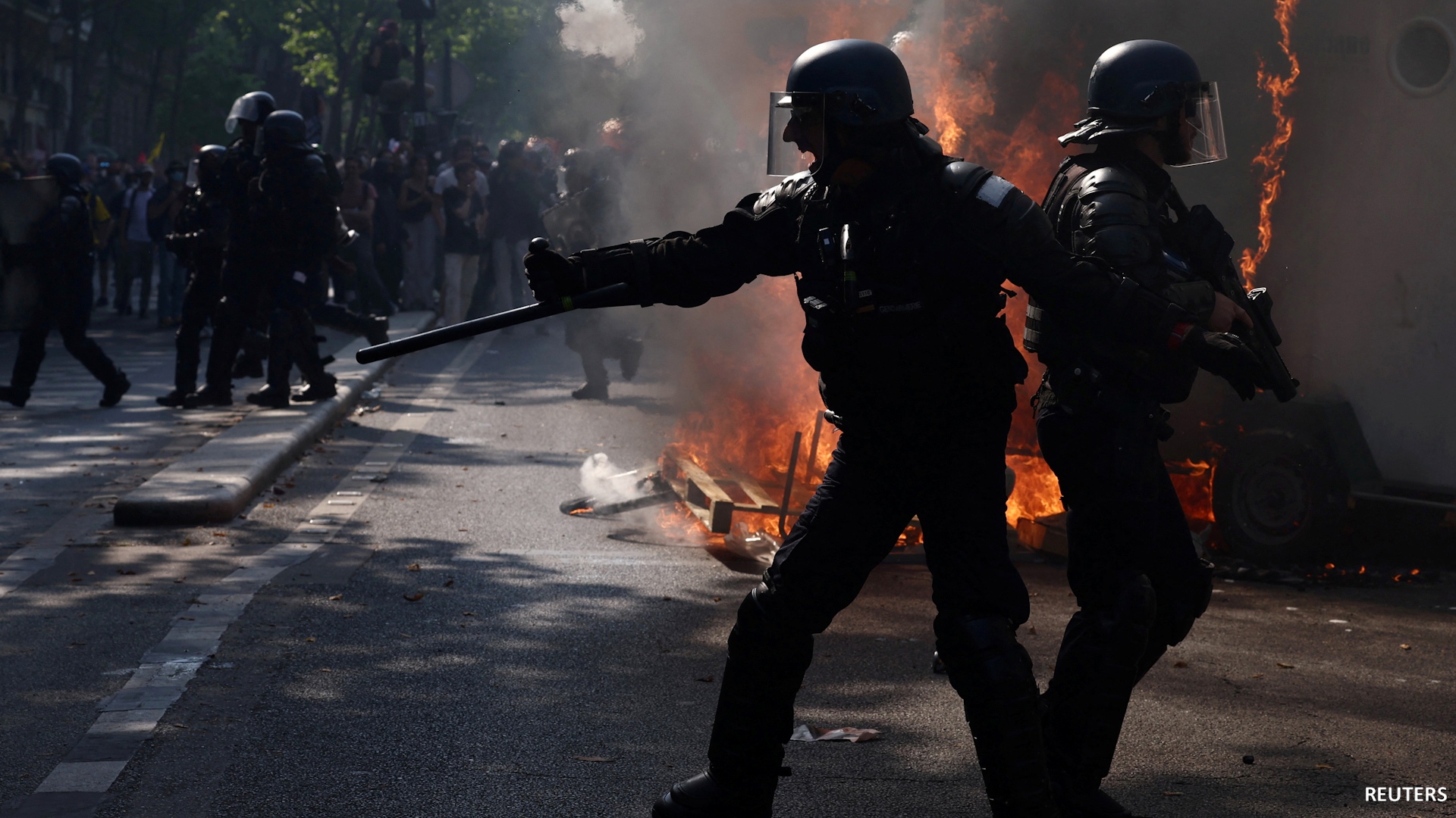 خشونت مجدد پلیس فرانسه علیه معترضان