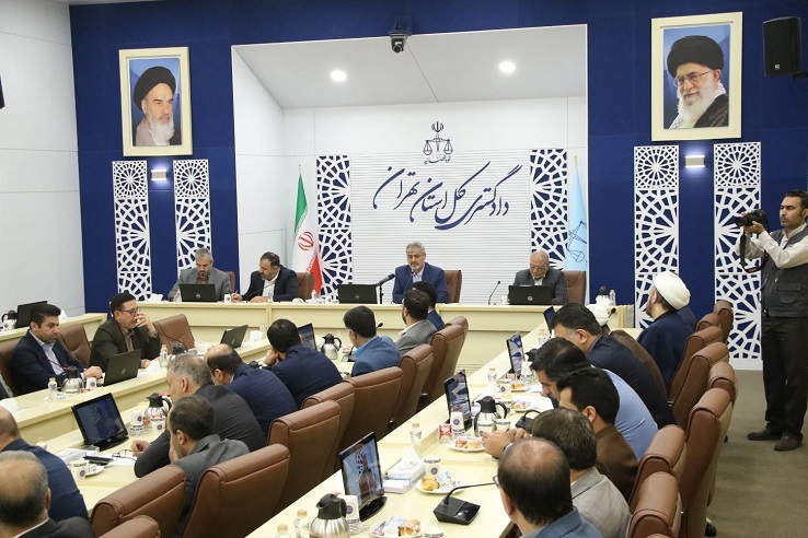 ۲ هزار و ۶۷۴ عملیات تخریب، قلع و قمع و آزاد سازی حریم رودخانه‌ها در استان تهران انجام شده است/ القاصی: طی ۳۰ نوبت بازدید ۳ هزار و ۳۰۰ تن کالای رسوبی در یک انبار تعیین تکلیف شند