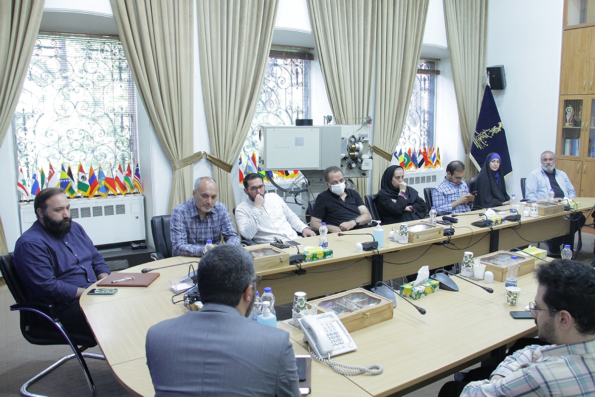 امضای تفاهم‌نامه تولید دو اثر سینمایی و نگارش ۱۰ فیلمنامه