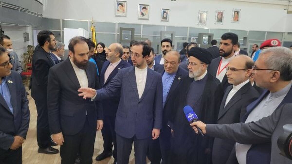 رئیس جمهور از نمایشگاه علم و فناوری دستاورد‌های ایرانی در کاراکاس بازدید کرد
