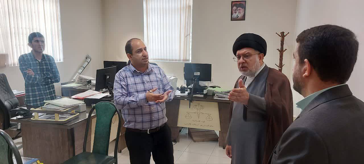 رئیس کل دادگستری فارس: شناسایی به موقع مشکلات و رفع آن‌ها بر عهده مدیران حوزه‌های قضایی است