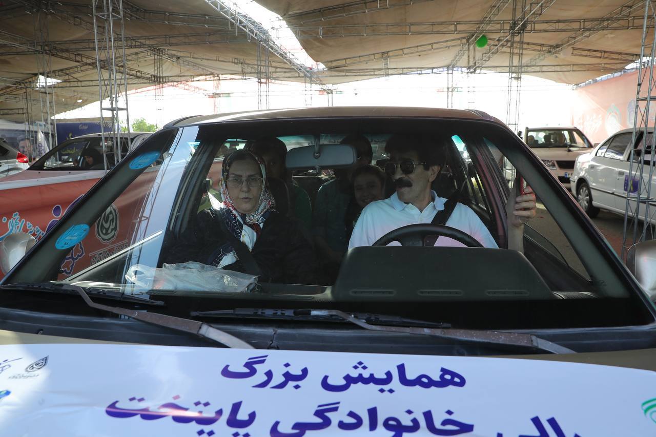 در رالی بزرگ خانوادگی تهران؛ اوجاقی: هدف ما ایجاد نشاط و همدلی بین اقشار مختلف مردم است در رالی بزرگ خانوادگی تهران؛ اوجاقی: هدف ما ایجاد نشاط و همدلی بین اقشار مختلف مردم است