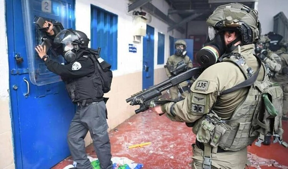 یورش نظامیان صهیونیست به اسرای فلسطینی در زندان «نفحه»