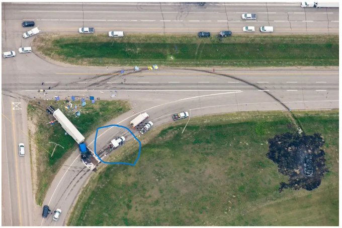 برخورد کامیون و اتوبوس در کانادا با ۱۵ کشته و ۱۰ مجروح