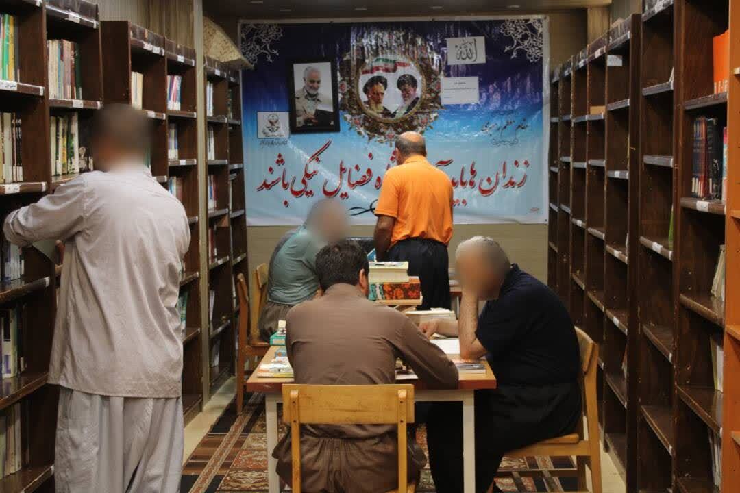 اقدامات در حوزه سلامت و فرهنگ زندانیان؛ ویزیت مستمر مددجویان و عضویت ۲۴۰ مددجو در کتابخانه زندان مهاباد اقدامات در حوزه سلامت و فرهنگ زندانیان؛ ویزیت مستمر مددجویان و عضویت ۲۴۰ مددجو در کتابخانه زندان مهاباد