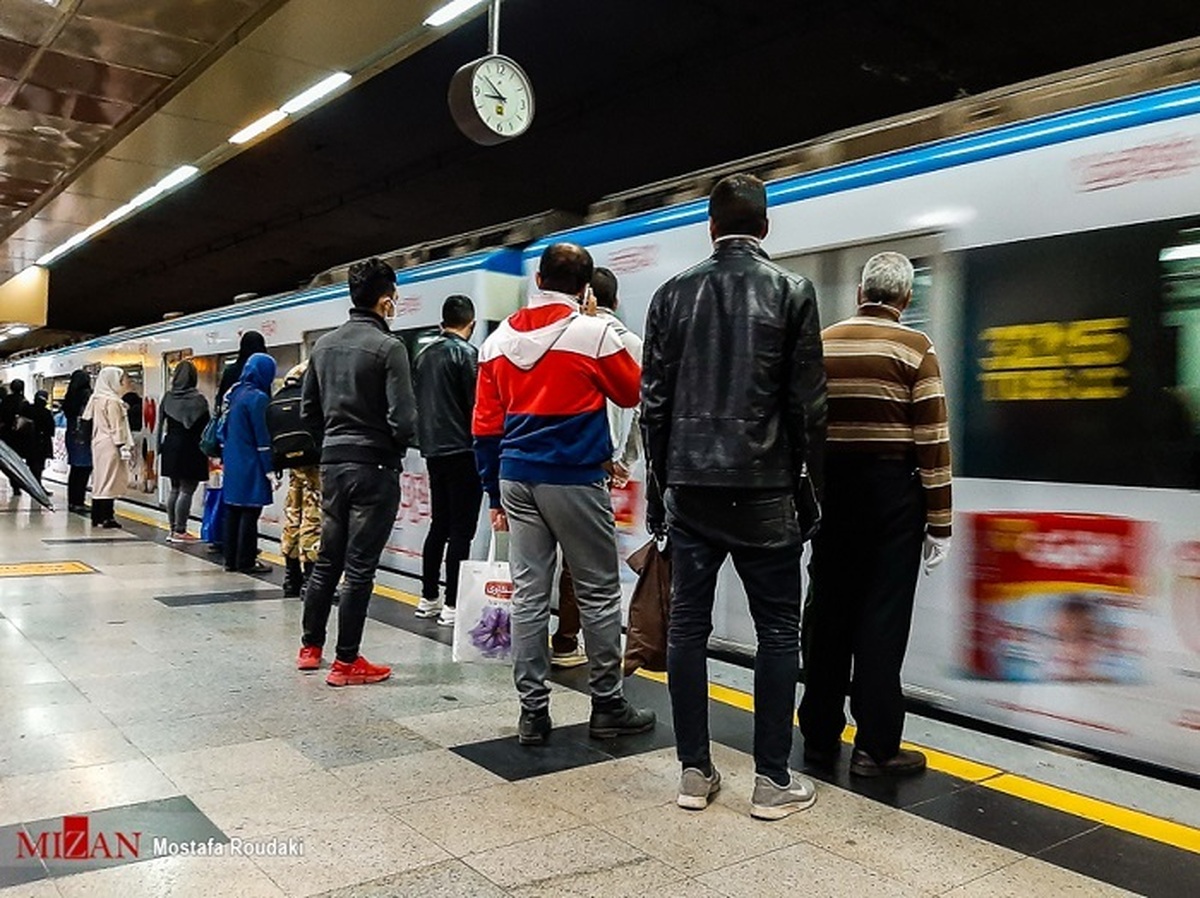 مشکل فنی پیش آمده در  خط ۲ متروی تهران برطرف شد