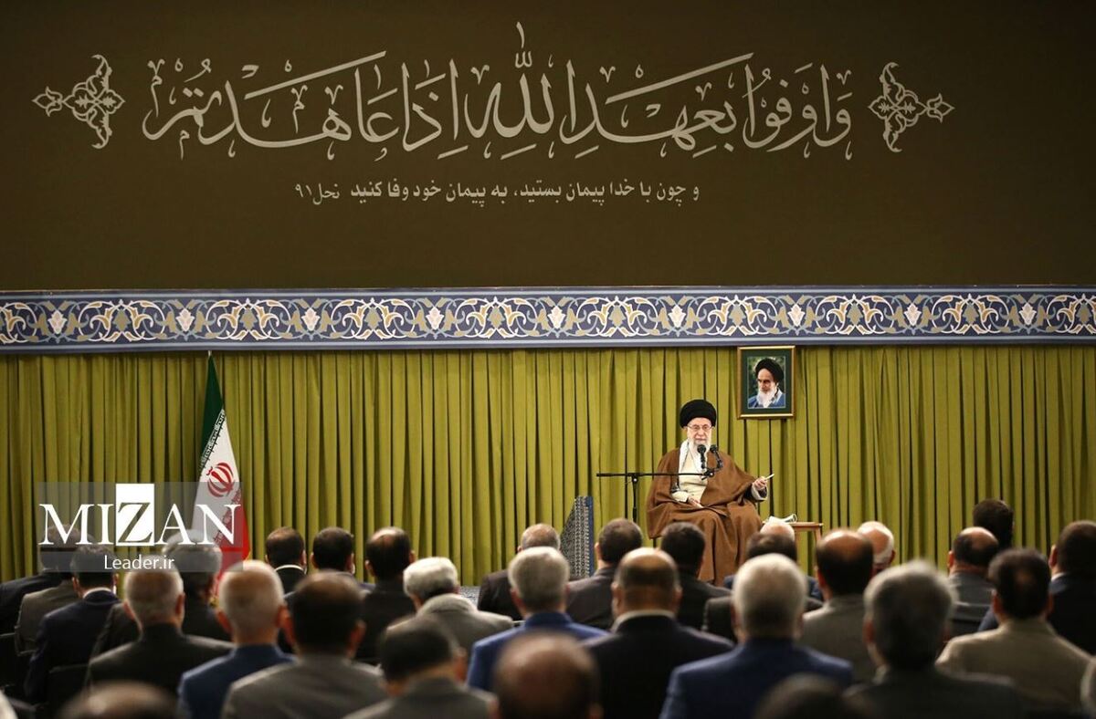 متن کامل بیانات رهبر انقلاب در دیدار نمایندگان مجلس شورای اسلامی