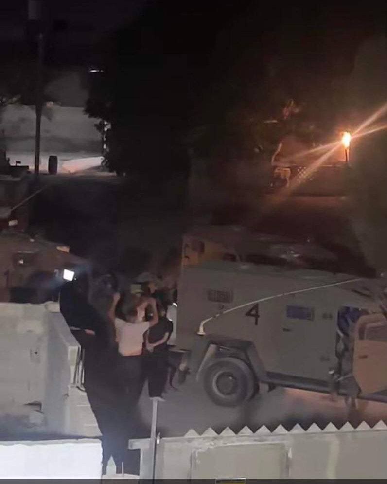 یورش شهرک نشینان صهیونیست به مسجدالاقصی/ جراحت ۶ فلسطینی در کرانه باختری یورش شهرک نشینان صهیونیست به مسجدالاقصی/ جراحت ۶ فلسطینی در کرانه باختری