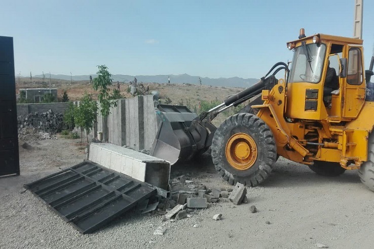 ۲۶ هزار مترمربع از اراضی کشاورزی شهرستان دماوند با دستور قضایی آزادسازی شدند ۲۶ هزار مترمربع از اراضی کشاورزی شهرستان دماوند با دستور قضایی آزادسازی شدند