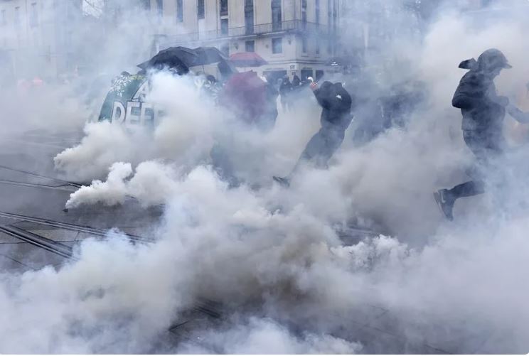 پلیس فرانسه؛ یکی از خشونت‌بارترین عملکردها در اروپا