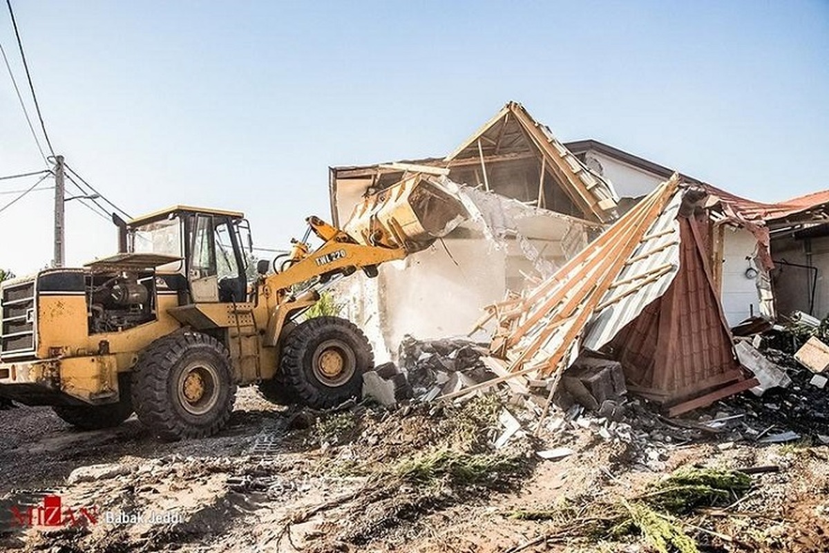 ۸۰۰ میلیارد ریال از اراضی ملی، کشاورزی و بستر رودخانه‌ها در شهرستان فیروزکوه آزادسازی شدند