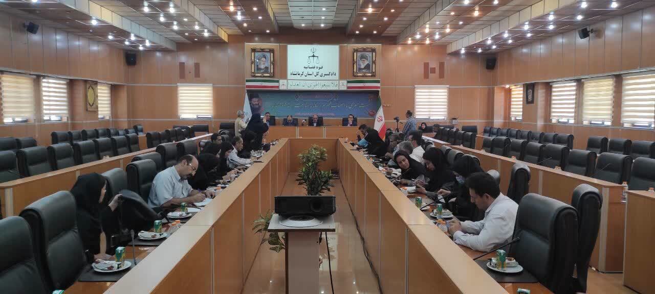 مشکل ۶۴ واحد تولیدی استان کرمانشاه در جلسات اقتصاد مقاومتی حل شد/ دستگیری ۳ مال‌خر پرونده سرقت از بیمارستان امام رضا (ع) کرمانشاه