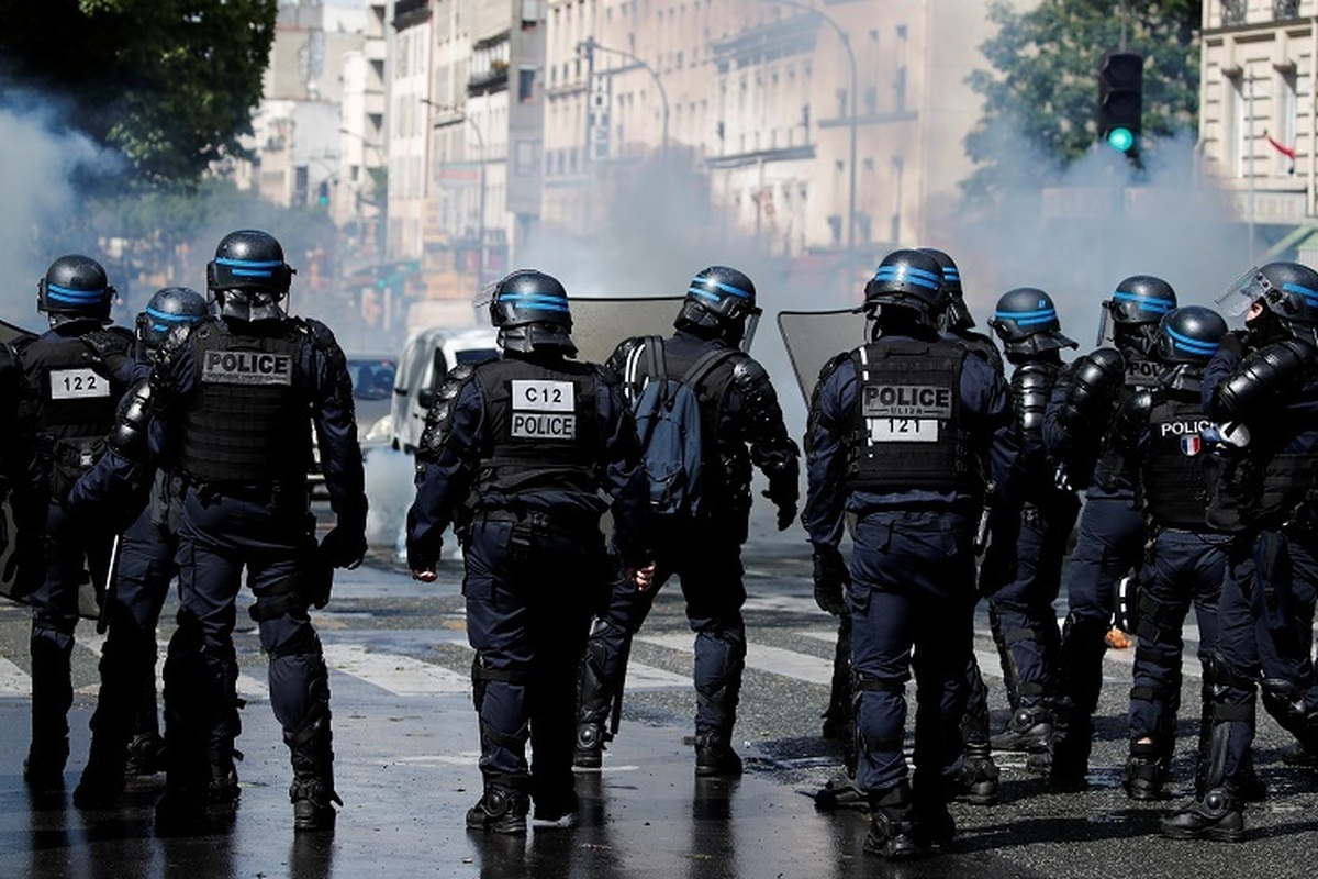 درخواست کمک فرانسه از رژیم صهیونیستی برای سرکوب اعتراضات