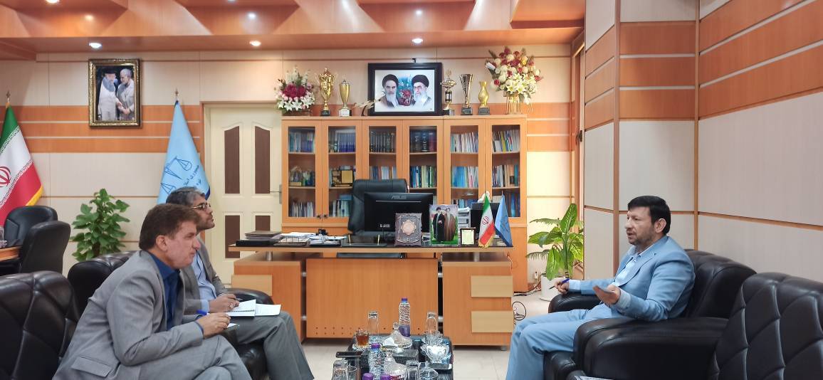 رئیس کل دادگستری بوشهر: باید با قدردانی از شهدا جهت خدمترسانی بهتر به مردم از تمام توان و ظرفیتها استفاده کنیم رئیس کل دادگستری بوشهر: باید با قدردانی از شهدا جهت خدمترسانی بهتر به مردم از تمام توان و ظرفیتها استفاده کنیم