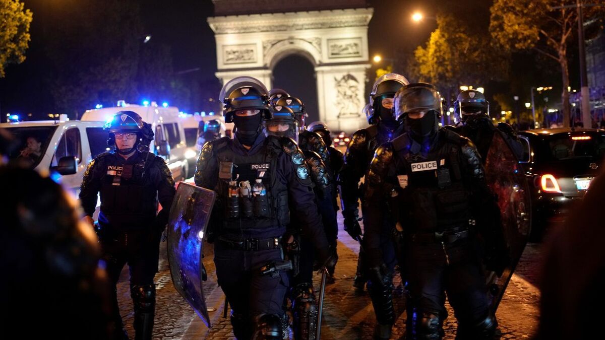 فرانسه در شوک ناآرامی‌ها/ پس‌لرزه‌های بحران اجتماعی در اروپا