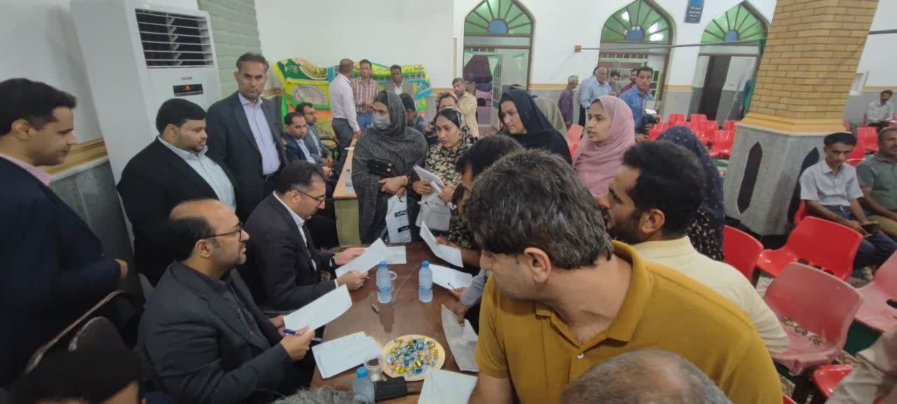 درخواست‌های ۱۴۴ نفر از مراجعان در طرح میز خدمت مشترک دستگاه قضایی و دولت در مسجد جامع شهر تیرور رسیدگی شد