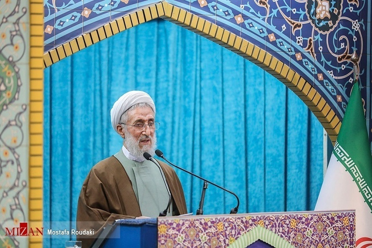 خطیب جمعه تهران: غدیر سند حقانیت ولایت است/کشف حجاب تعرض به نظام خانواده است