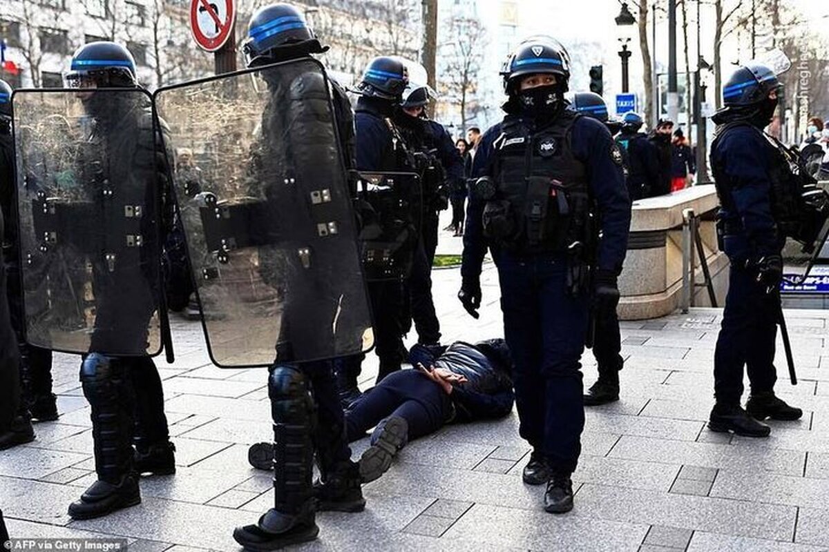 اعتراضات در پاریس به خشونت کشیده شد/واکنش نهاد‌های بین‎المللی به خشونت پلیس فرانسه