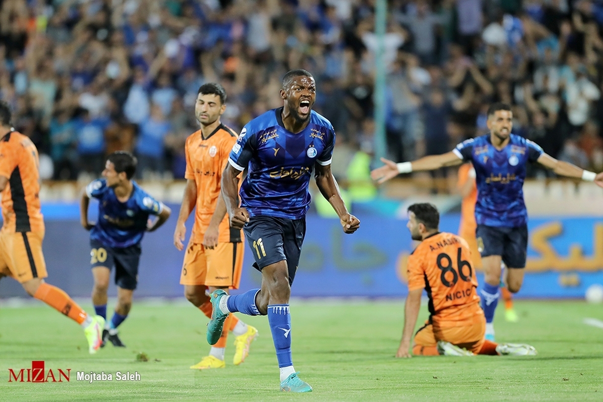 اخطار خارجی‌ها به استقلال/ ستاره‌های برزیلی و فرانسوی در اندیشه شکایت و جدایی