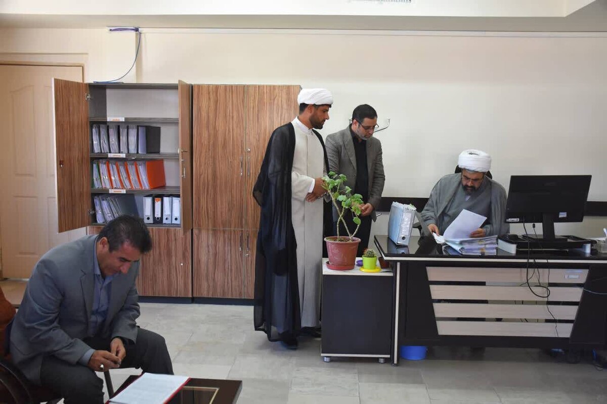 رئیس کل دادگستری استان خراسان جنوبی از حوزه قضایی شهرستان سربیشه بازدید کرد