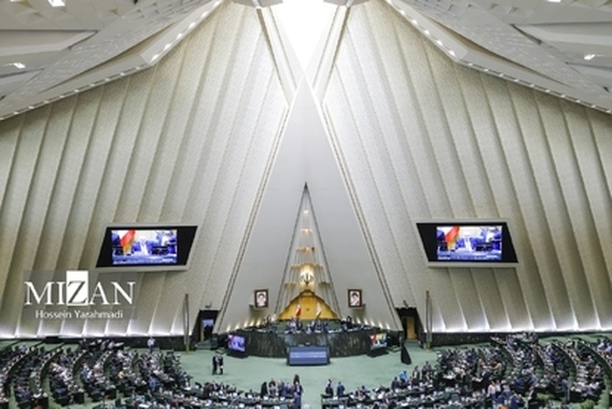 مصوبات کمیسیون تلفیق برای حذف بنگاه‌داری و املاک‌داری بانک‌ها