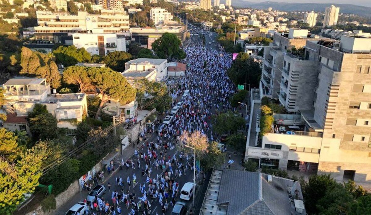 معترضان به طرح قضایی نتانیاهو به خیابان‌ها رفتند