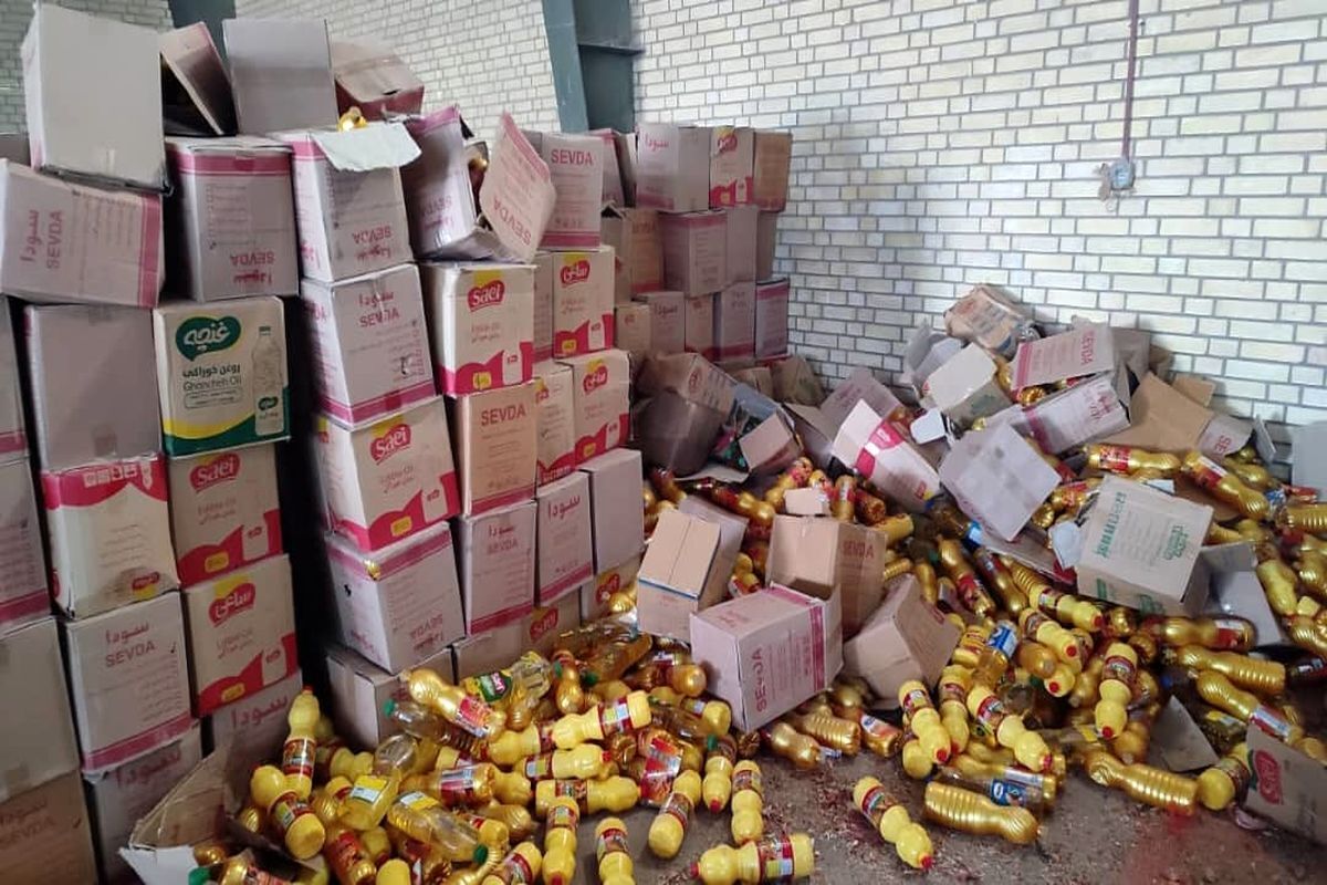 ۲۲ هزار کیلوگرم روغن در شهرستان ایرانشهر کشف شد