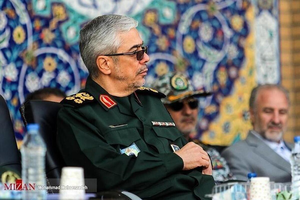 سرلشکر باقری: امنیت کامل در مرز‌های غربی ایران برقرار است
