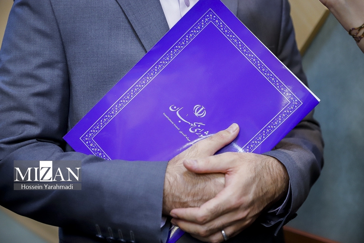 سازوکاری برای احیای واجب حقوقی یا تذکر در پاسداری از قانون اساسی در شورای نگهبان