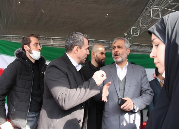 نتیجه بخشی بیش از ۵۰ درصدی ملاقات‌های مردمی مسئولان قضایی شورا‌های حل اختلاف استان تهران/رئیس توسعه حل اختلاف استان: نتایج ملاقات‌های مردمی به صورت حضوری و یا تلفنی به متقاضیان اعلام می‌شود