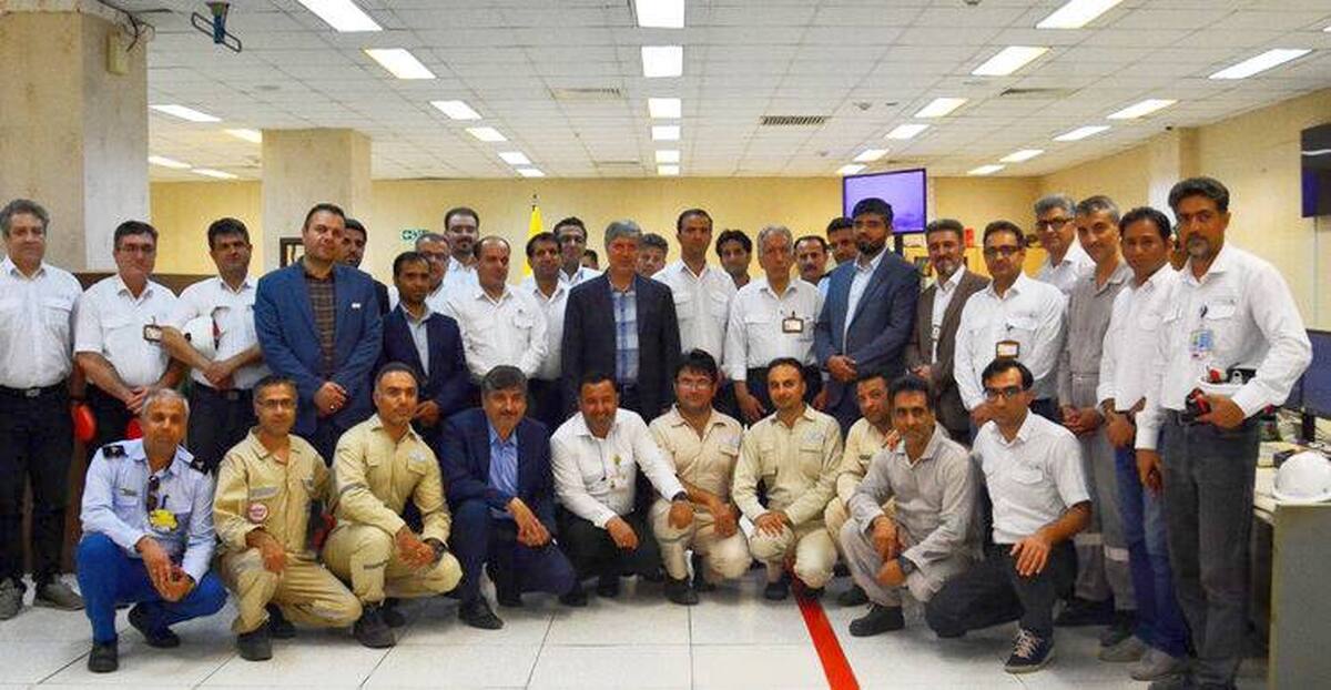 قدردانی نماینده وزیر نفت از کارکنان مجتمع گاز پارس جنوبی