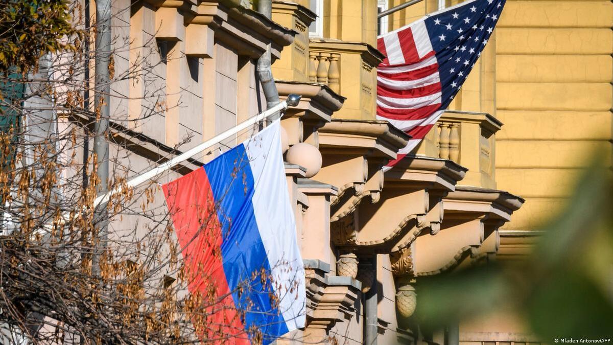 سفارتخانه‌های آمریکا از اظهار نظر درباره تحولات روسیه منع شدند