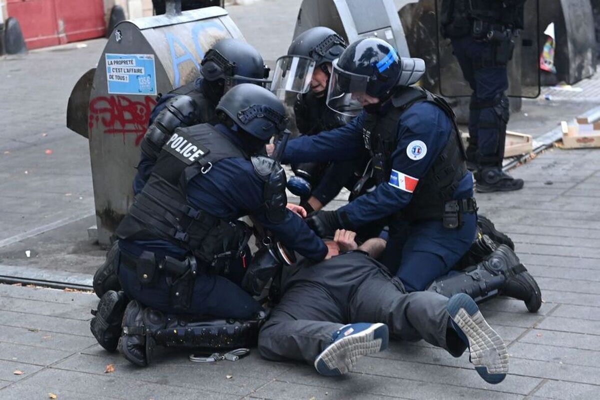 محاکمه‌های نژادپرستانه برای معترضان به نژادپرستی پلیس فرانسه