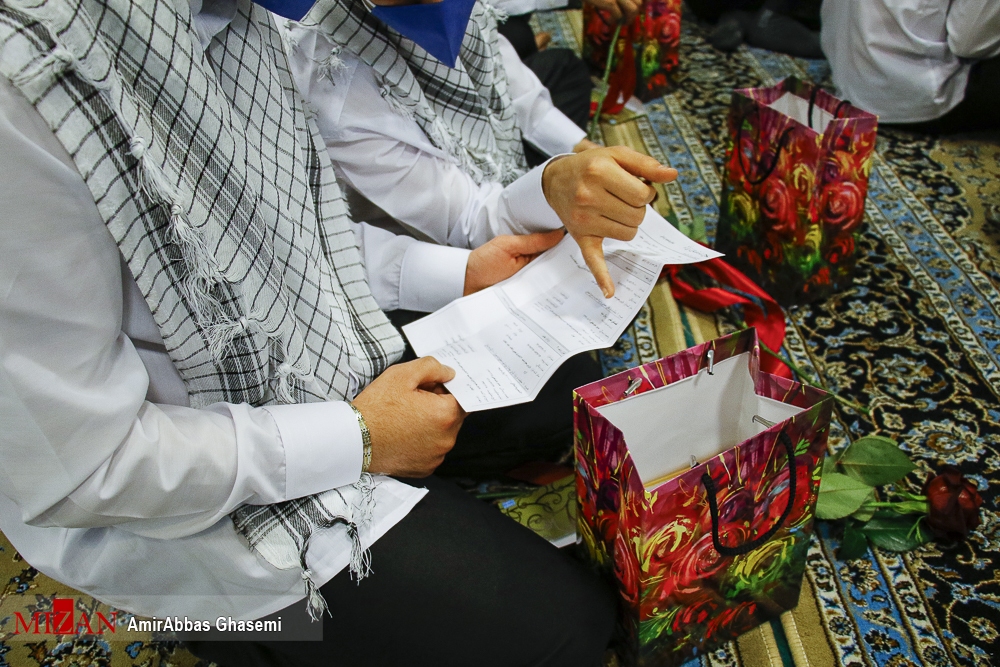 دپو فردا//استفاده از ظرفیت خیران و کمکهای مردمی برای اصلاح مددجویان و گشایش از مشکلات آن ها/طرح مدد و ارائه خدمات درمانی به زندانیان،ایجاد مرکز ملاقات فرزندان طلاق (مهر) و پرداخت دیه ۲ نفر از زندانیان محکوم به قصاص اهم اقدامات شورای خیرین دادگستری استان کرمانشاه است دپو فردا//استفاده از ظرفیت خیران و کمکهای مردمی برای اصلاح مددجویان و گشایش از مشکلات آن ها/طرح مدد و ارائه خدمات درمانی به زندانیان،ایجاد مرکز ملاقات فرزندان طلاق (مهر) و پرداخت دیه ۲ نفر از زندانیان محکوم به قصاص اهم اقدامات شورای خیرین دادگستری استان کرمانشاه است