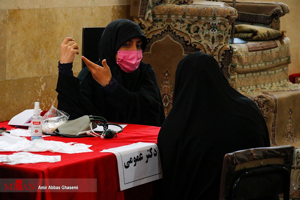 دپو فردا//استفاده از ظرفیت خیران و کمکهای مردمی برای اصلاح مددجویان و گشایش از مشکلات آن ها/طرح مدد و ارائه خدمات درمانی به زندانیان،ایجاد مرکز ملاقات فرزندان طلاق (مهر) و پرداخت دیه ۲ نفر از زندانیان محکوم به قصاص اهم اقدامات شورای خیرین دادگستری استان کرمانشاه است دپو فردا//استفاده از ظرفیت خیران و کمکهای مردمی برای اصلاح مددجویان و گشایش از مشکلات آن ها/طرح مدد و ارائه خدمات درمانی به زندانیان،ایجاد مرکز ملاقات فرزندان طلاق (مهر) و پرداخت دیه ۲ نفر از زندانیان محکوم به قصاص اهم اقدامات شورای خیرین دادگستری استان کرمانشاه است