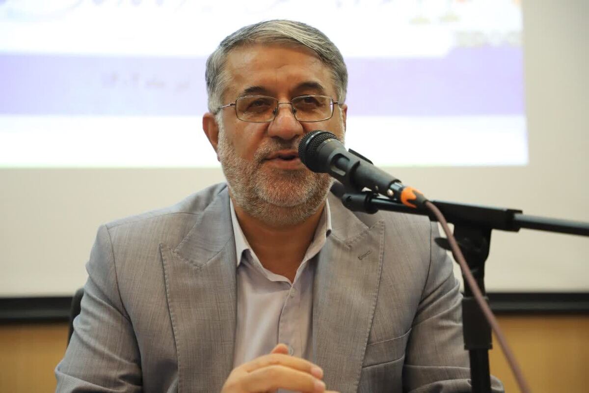 رئیس کل دادگستری یزد: ملاک ارزیابی عملکرد کارکنان دستگاه قضایی رضایتمندی مردم است