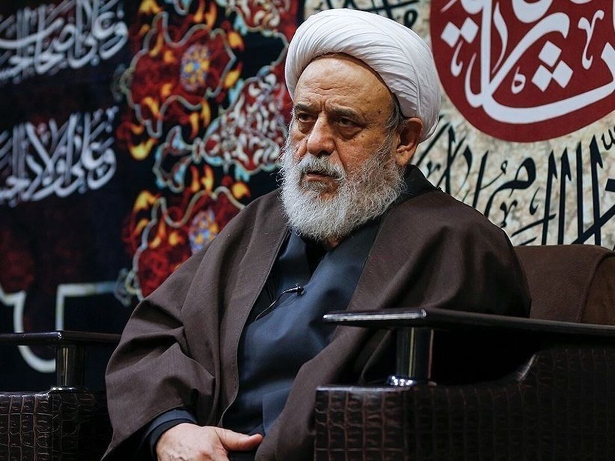 پخش زنده دعای عرفه با نوای شیخ حسین انصاریان از شبکه دو